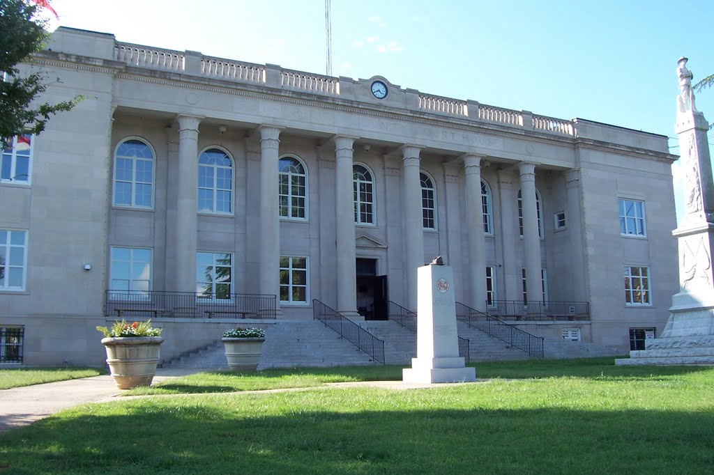 Rutherford County Courthouse - Rutherfordton, NC - Built in 1950
