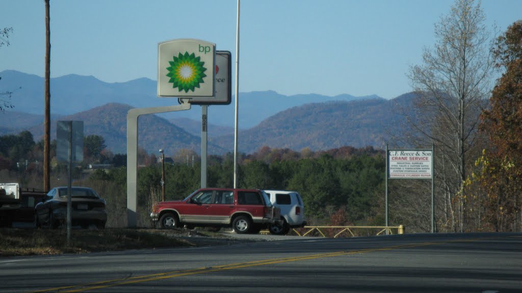 My First Look at the Blue Ridge Mountains from Northbound US-221 in Rutherfordton, NC 11/11/2011