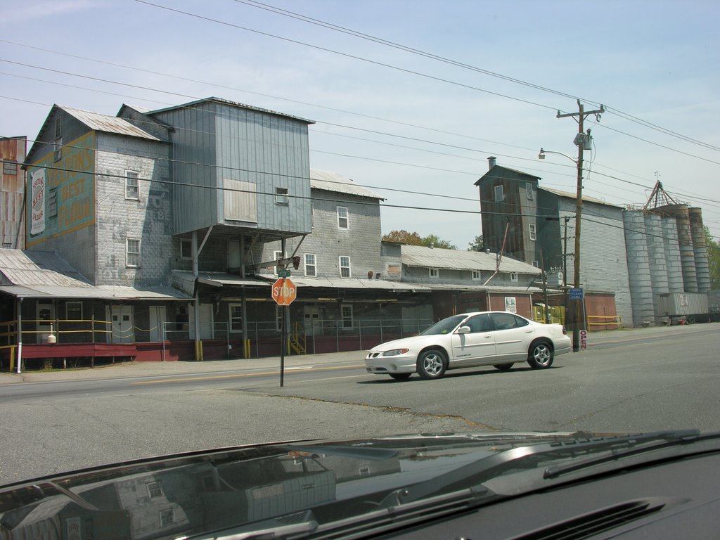 Lakeside Milling - Old Yelton Milling Company