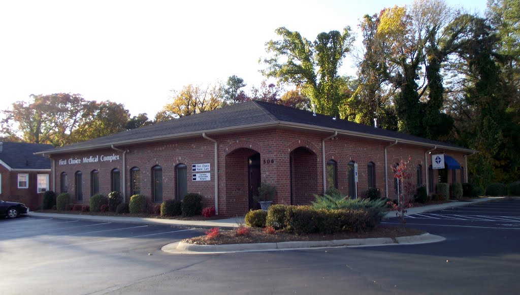 New Arch Medical Building---st