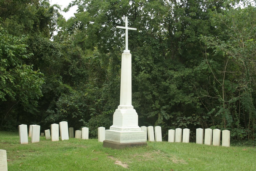 Monument to the Confederate Dead, Cross Creek Cemetery