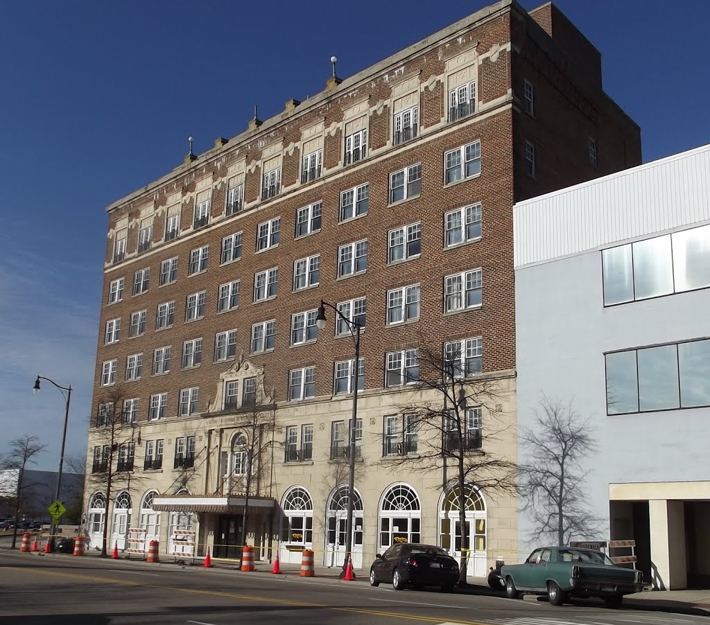 Once a grand Hotel---st
