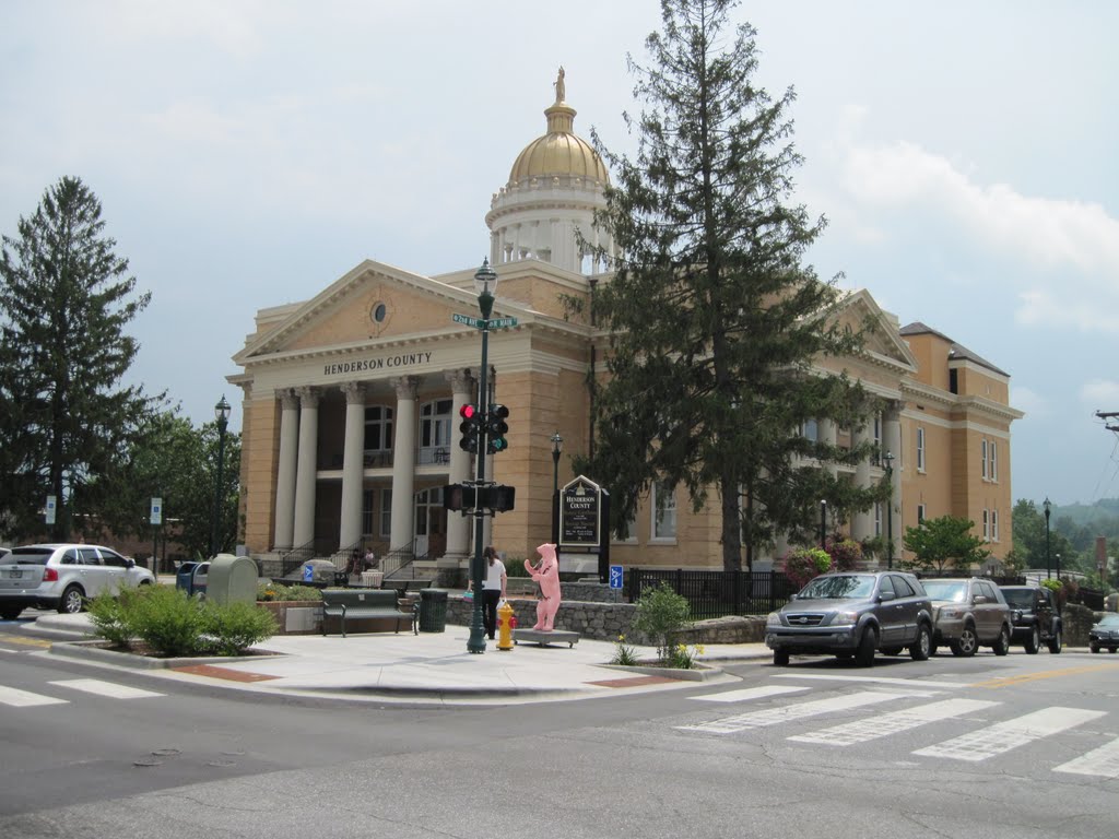 Old Henderson County Courthouse