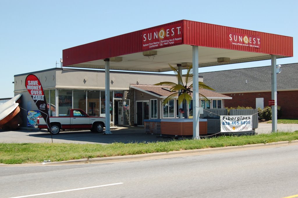 Sunquest Spas Hwy. 127 Hickory, NC