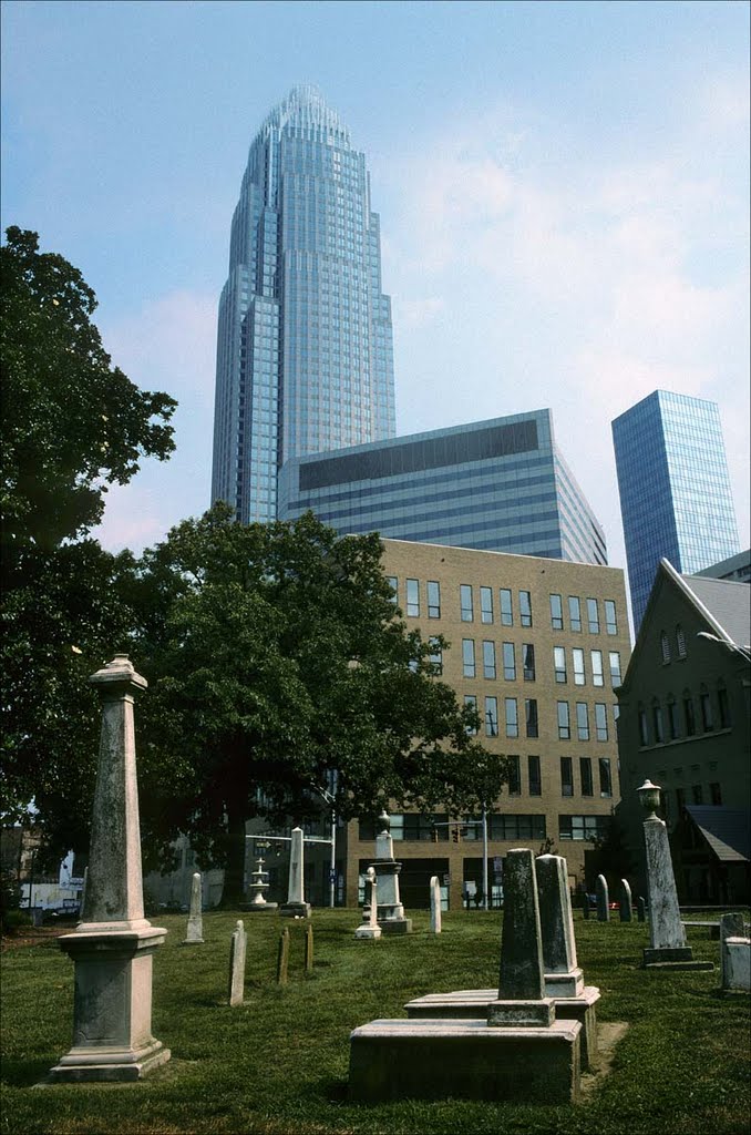 Bank of America Corporate Center from Settlers Cemetary - 199606LJW