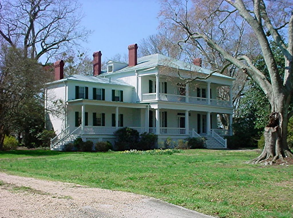 Pembroke Hall
