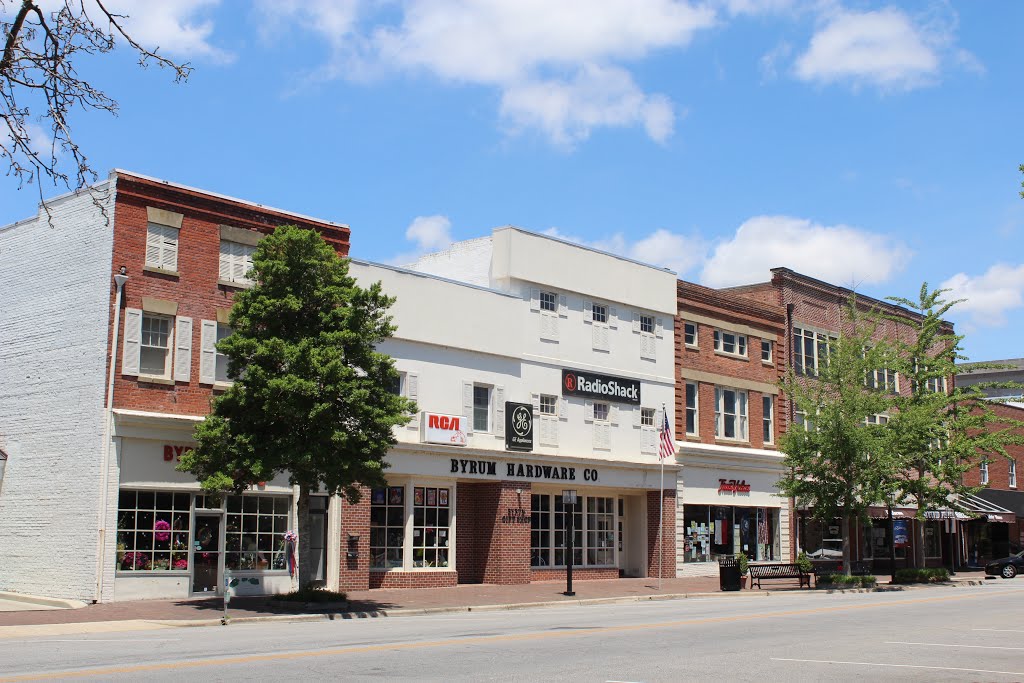 Edenton, Radio Shack