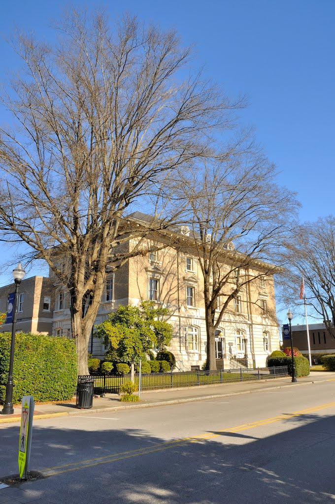 NORTH CAROLINA: ELIZABETH CITY: J. Herbert W. Small Federal Building and United States Courthouse, 306 East Main Street