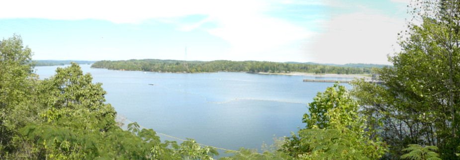 Tennessee River/Watts Bar Dam, Tennessee