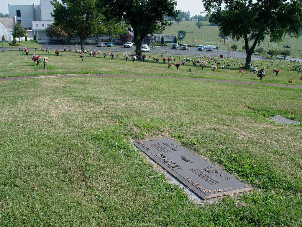 Producer Owen Bradley Gravesite