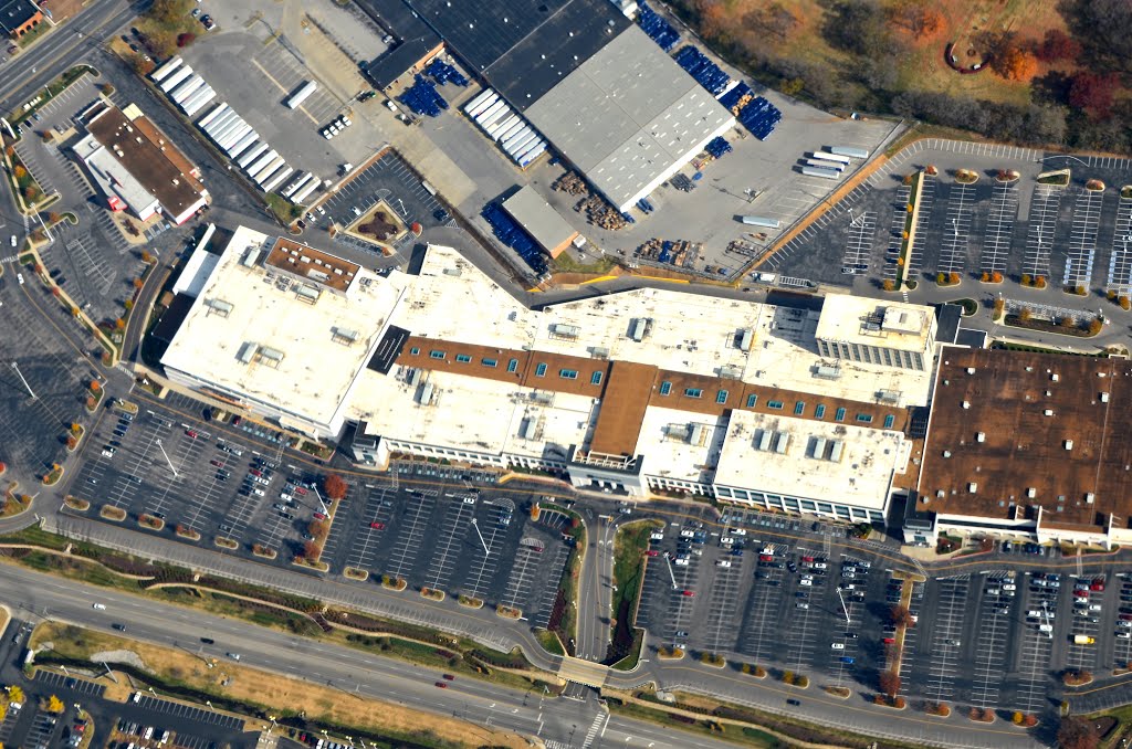 100 Oaks Mall