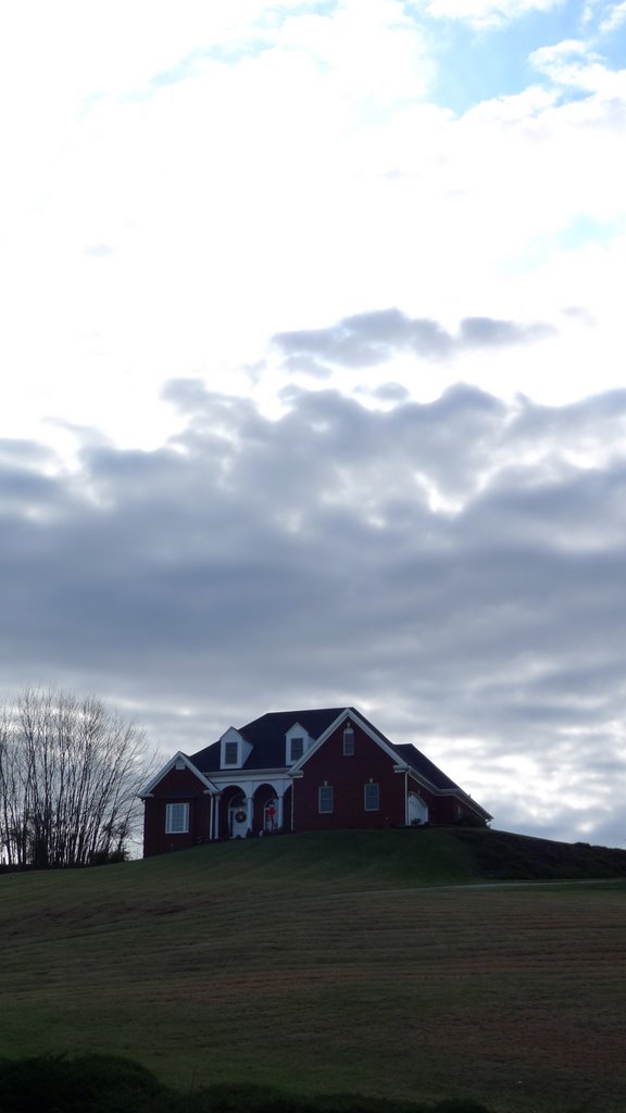 House on the hill, TN