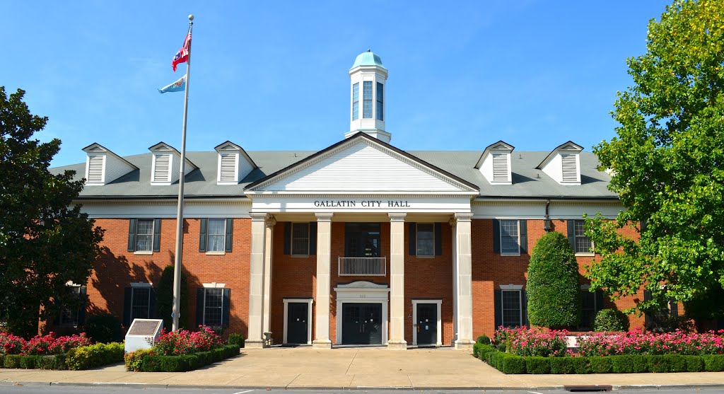 Gallatin City Hall