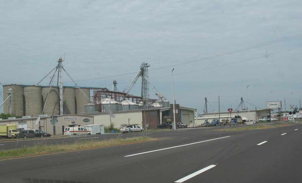 Silos west of Dyersburg
