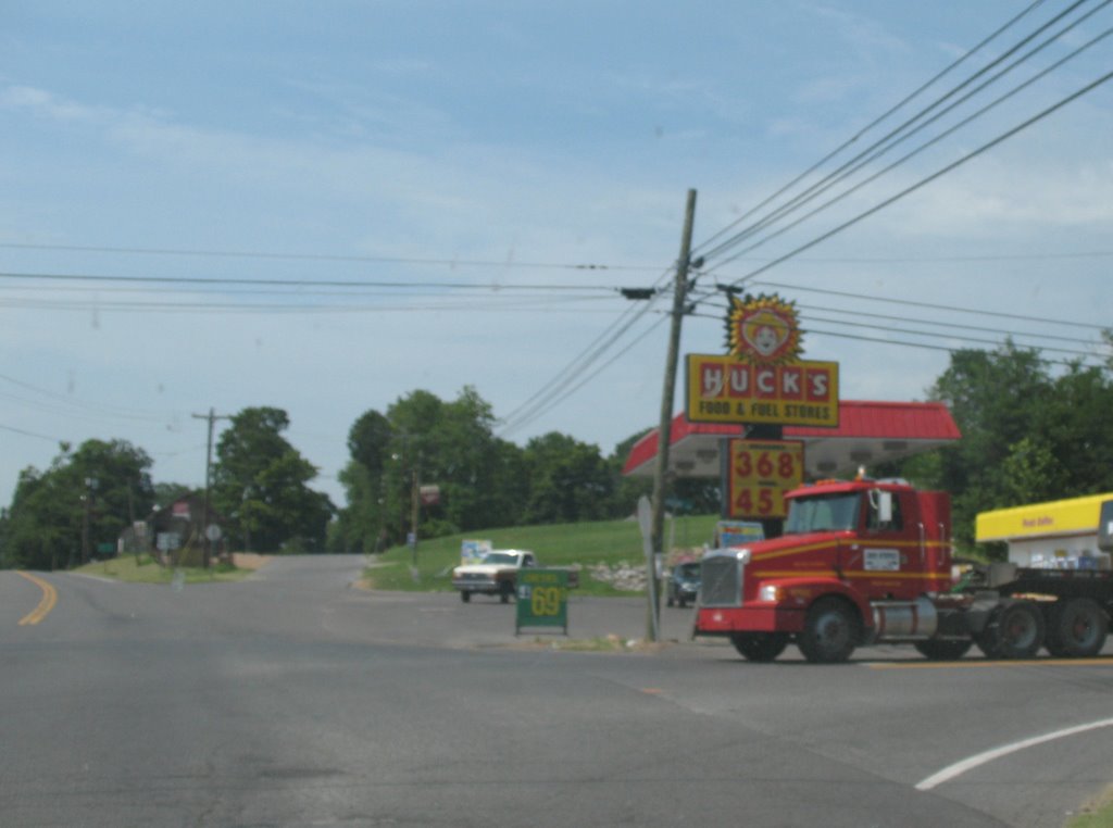 Hucks Food and Fuel