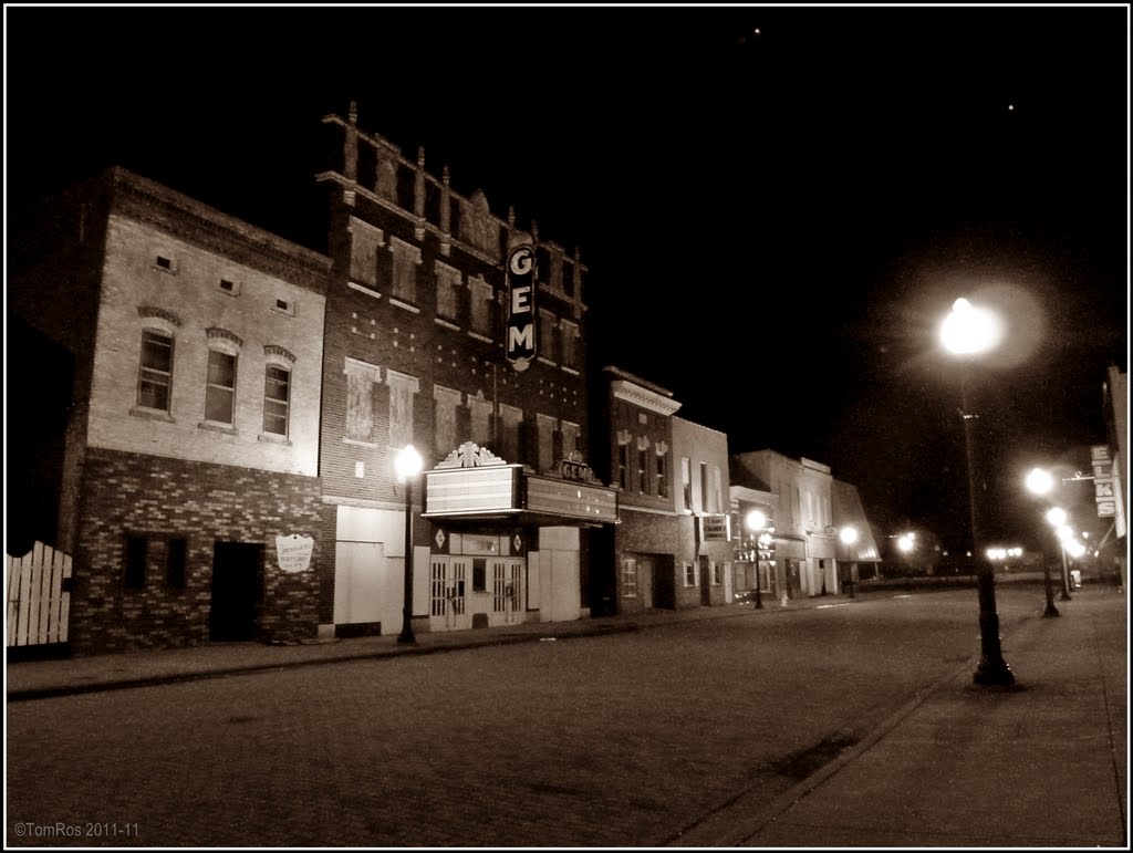 Cairo Main Street at the dead of the night