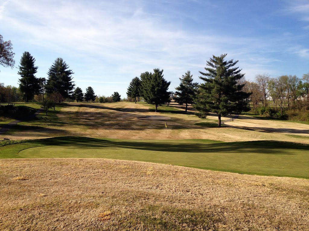 Johnson City country club golf course