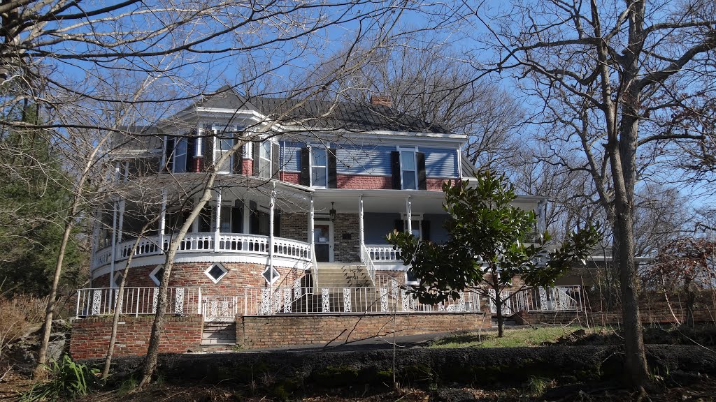 Robins Roost, Johnson City, TN