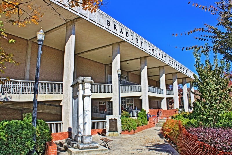 Bradley County Courthouse - Built 1964 - Cleveland, TN