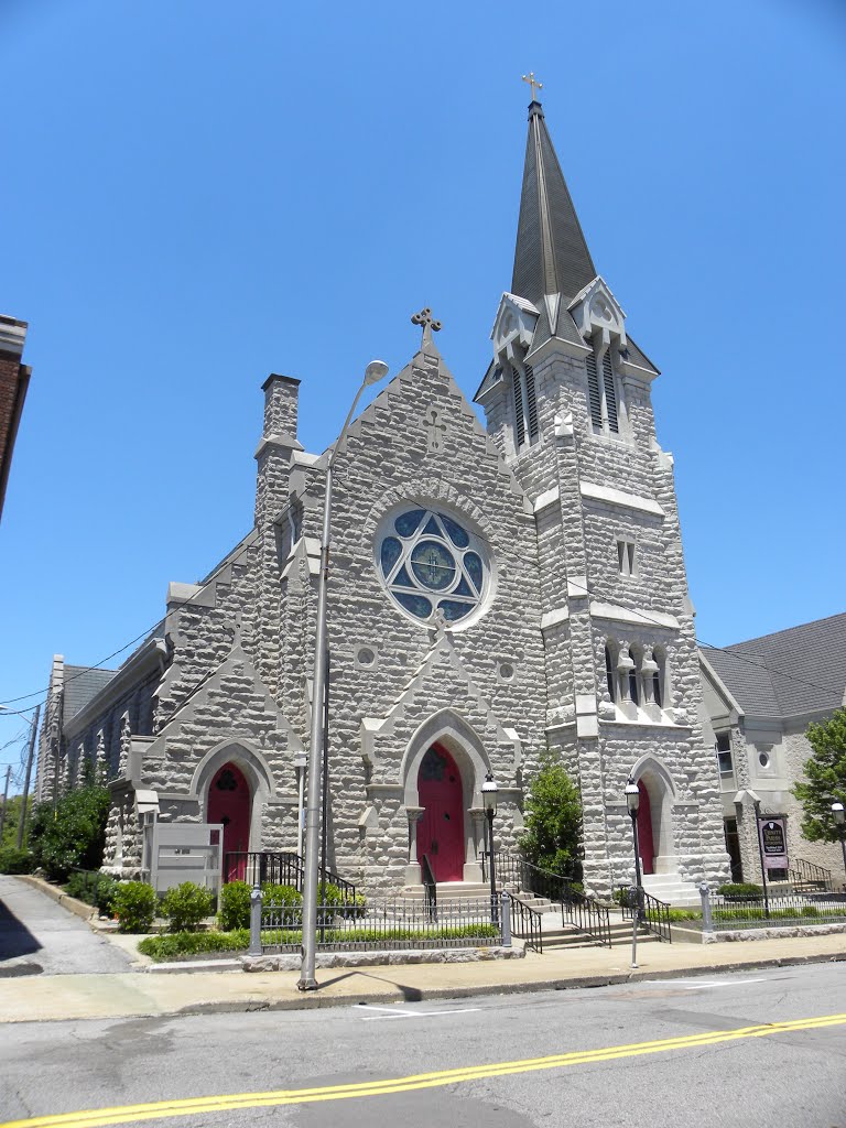 Trinity Episcopal Church - Clarksville TN