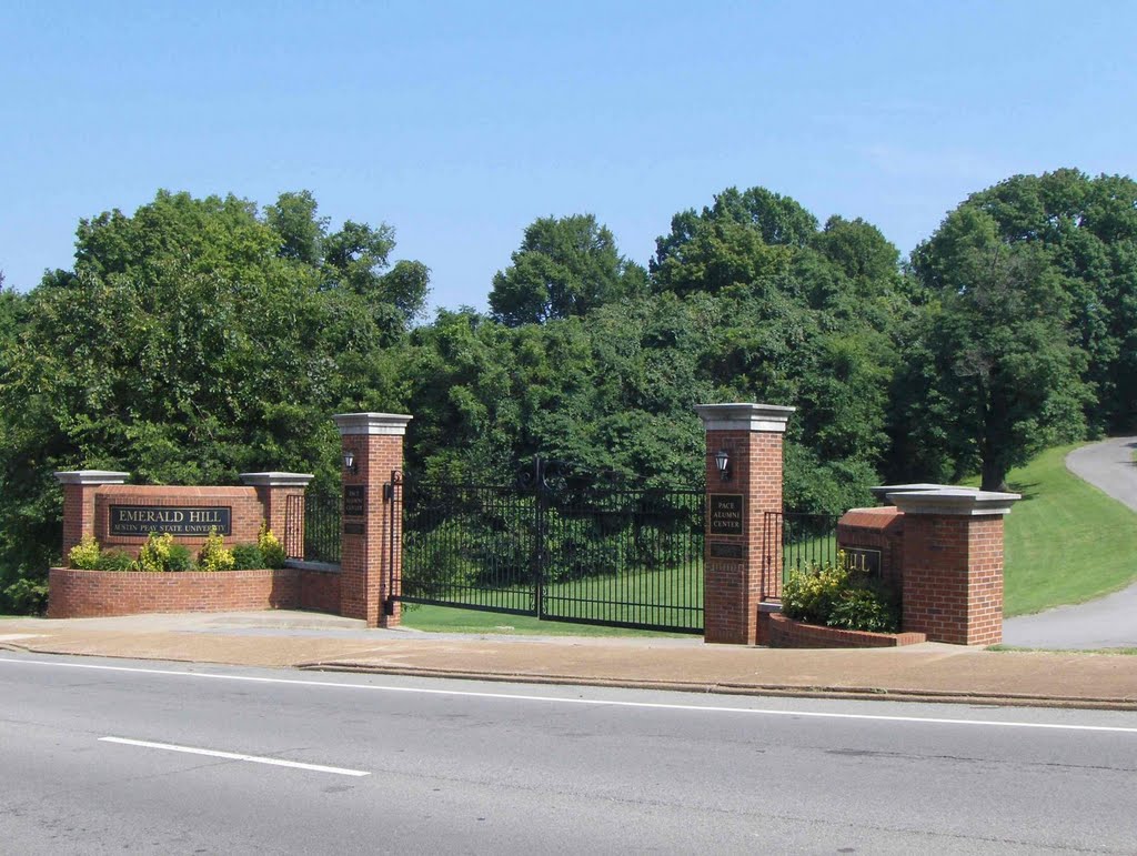 Austin Peay State University Emerald Hill Mansion, GLCT