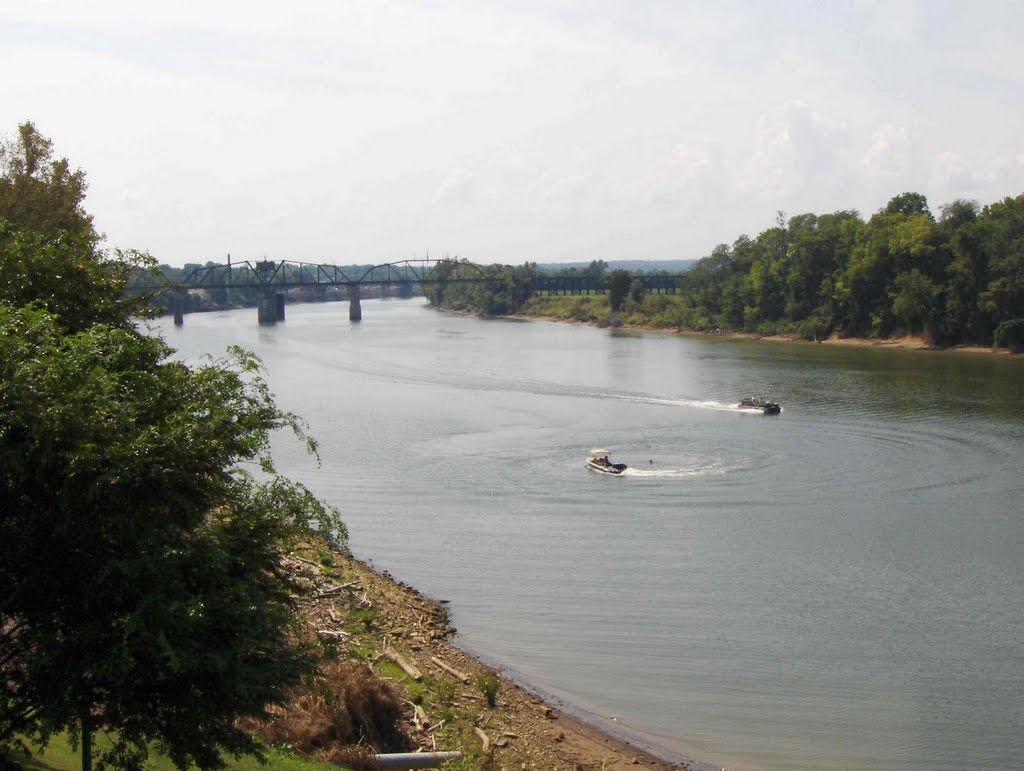 Cumberland River, GLCT