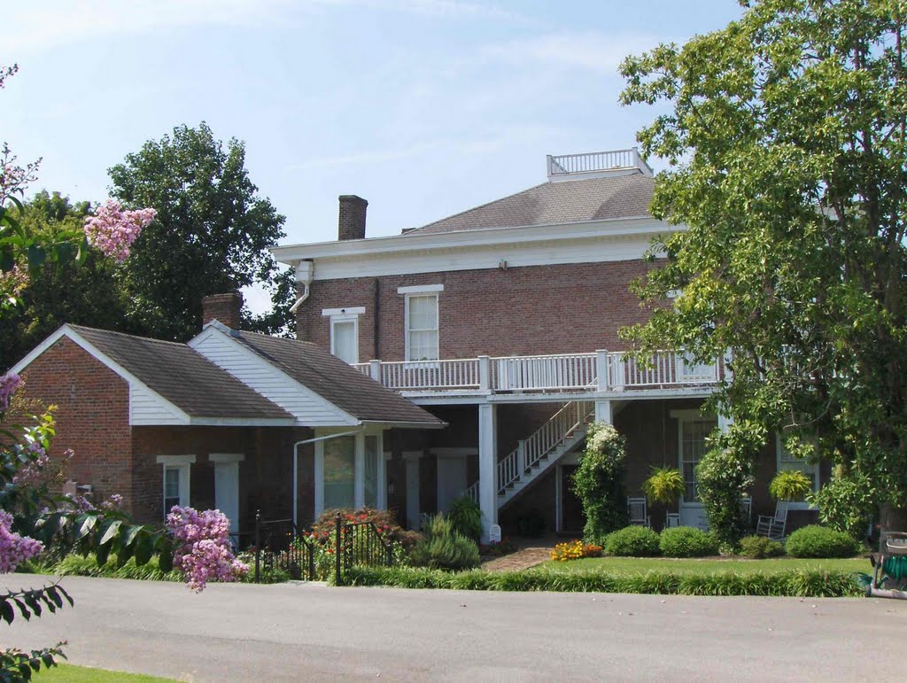 Smith-Trahern Mansion, GLCT