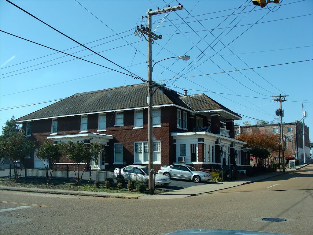 Covington, TN. Old funeral home
