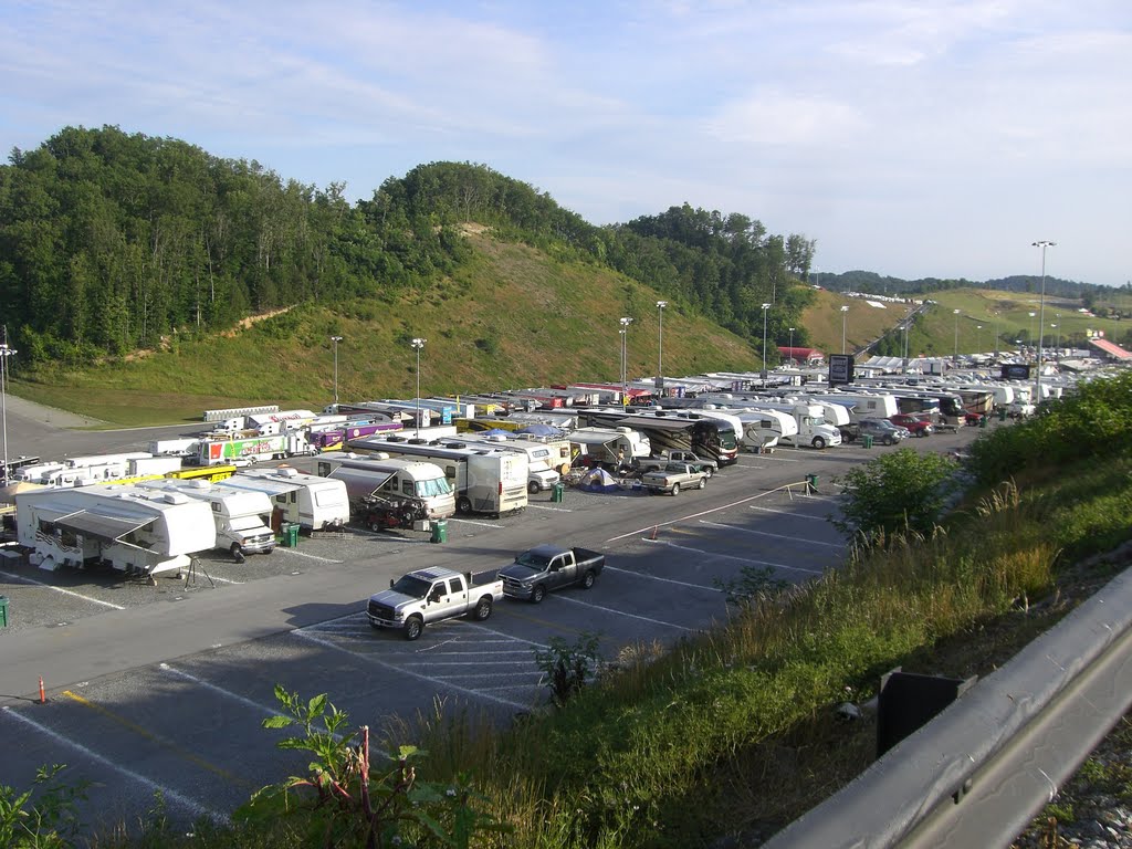 Thunder Valley Nationals Camping
