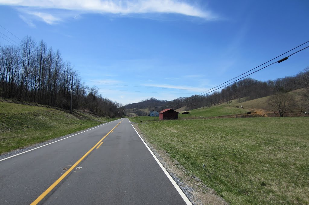 Rolling west on US 58