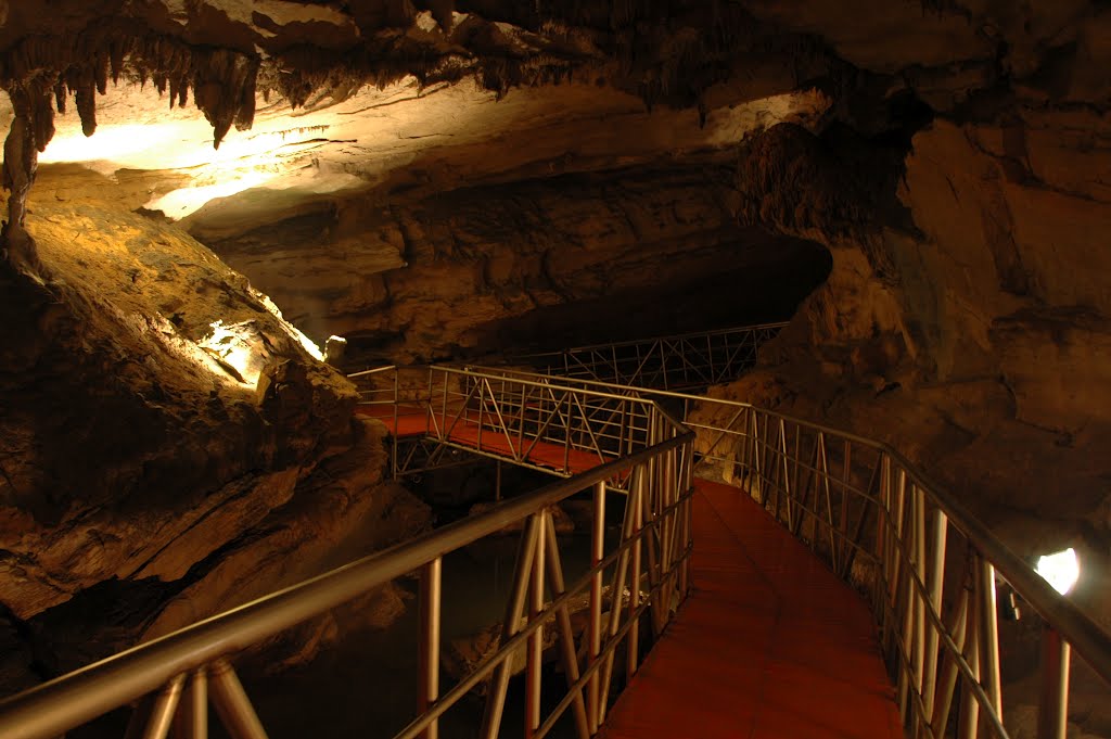 Appalachian Caverns
