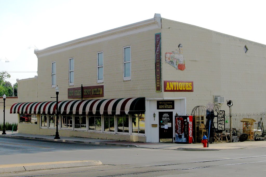 Antiques, Cookeville, TN