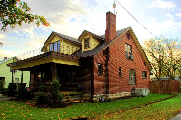 1946 Home in HDR