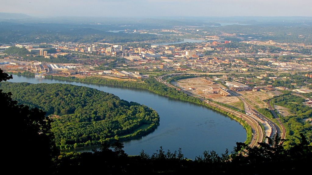 View of Chattanooga and the Tennessee river from point park on lookout mountain