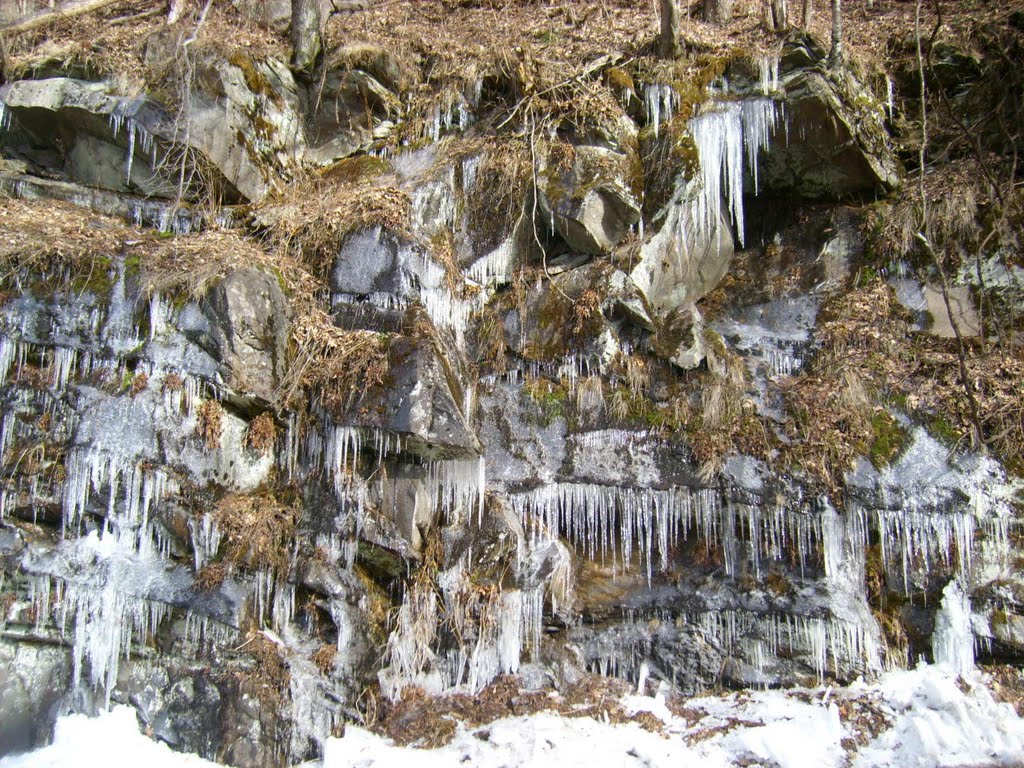 Ice on the rocky mountain