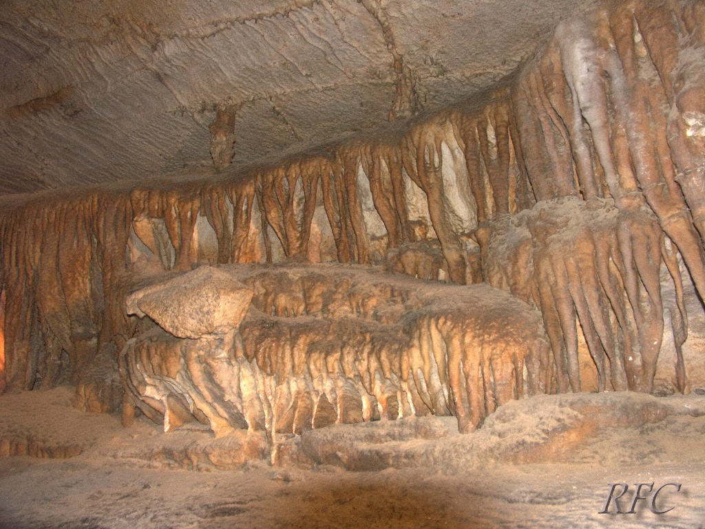 Ruby Falls Cave