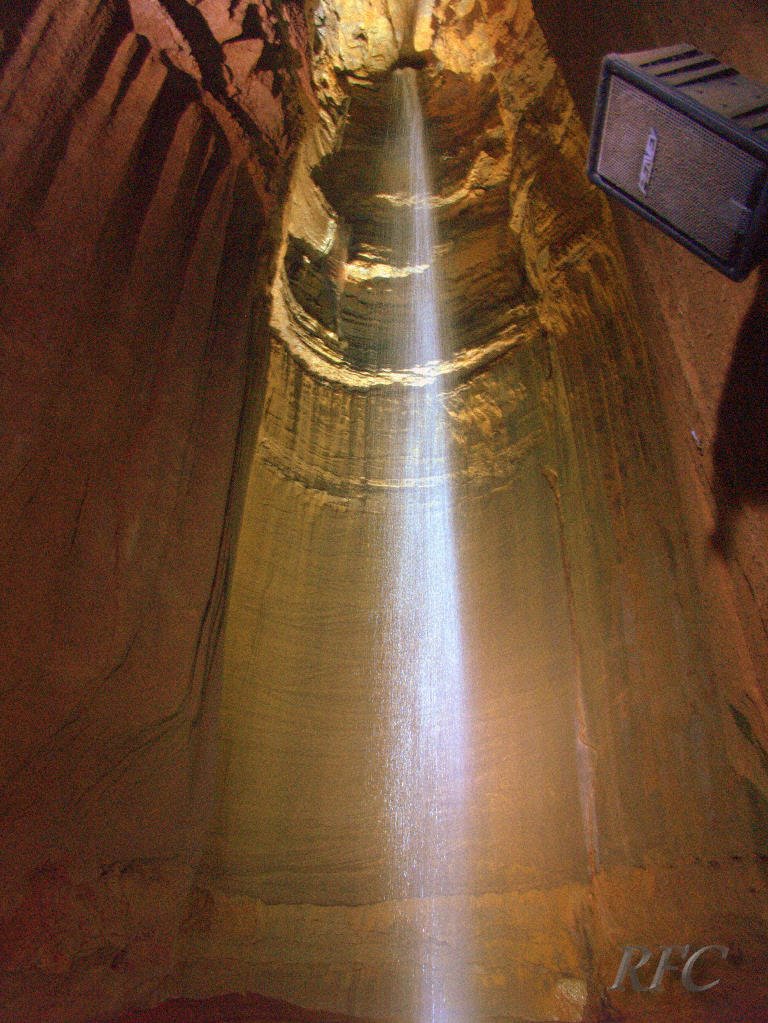 Ruby Falls (subterranean)