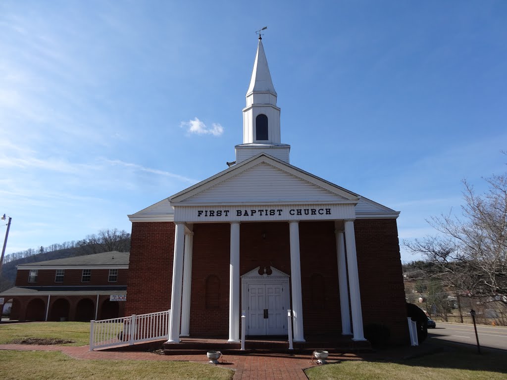 First Baptist Church, Mountain City, TN