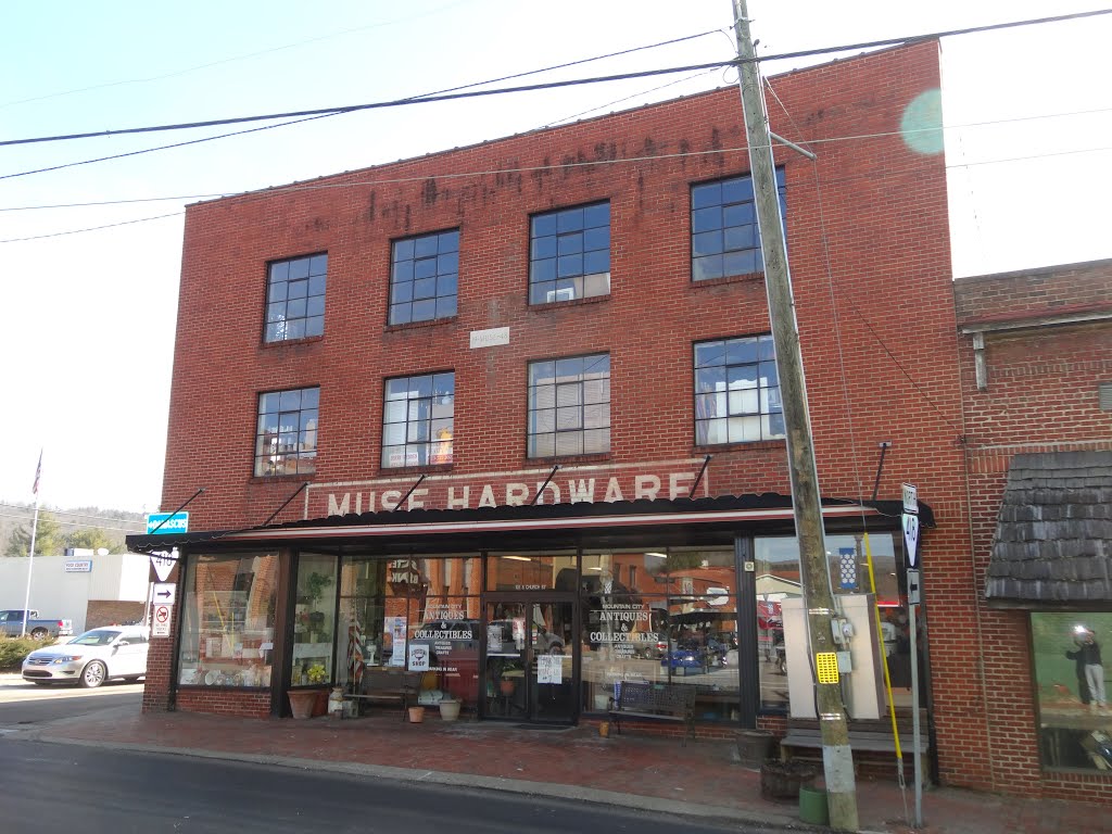 Historic Muse Hardware, Mountain City, TN