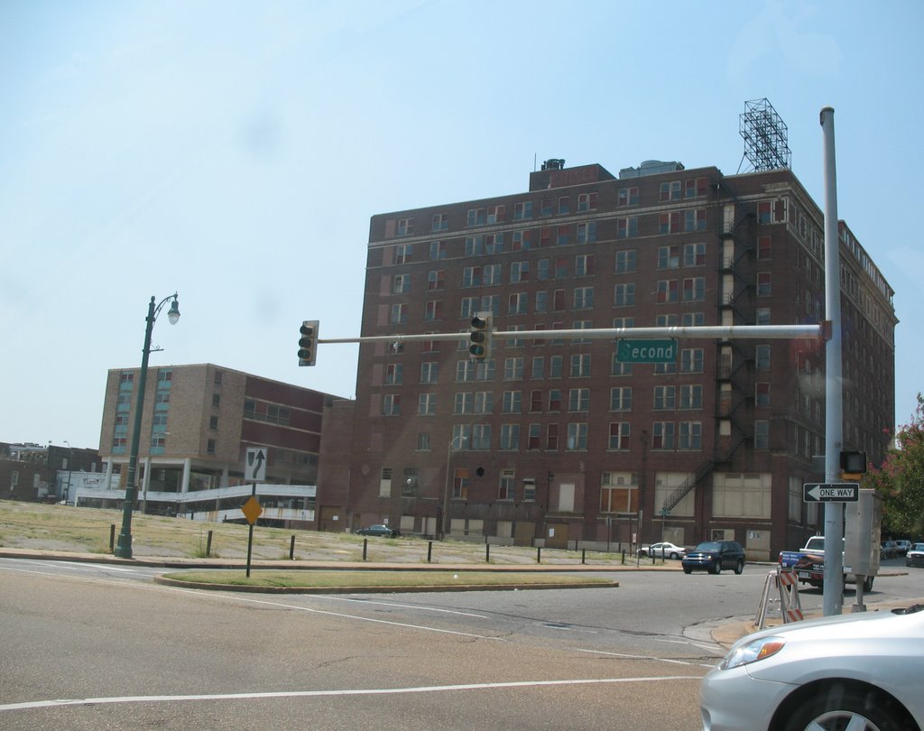 Warehouse on Linden