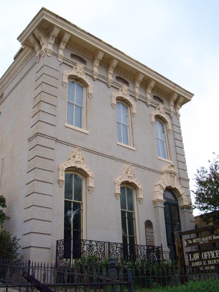 Laws Office