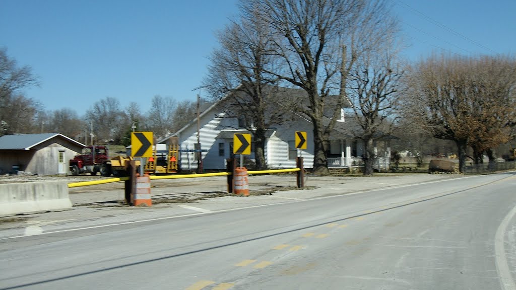 Junction of Hillsboro Rd. and Altamont Rd.