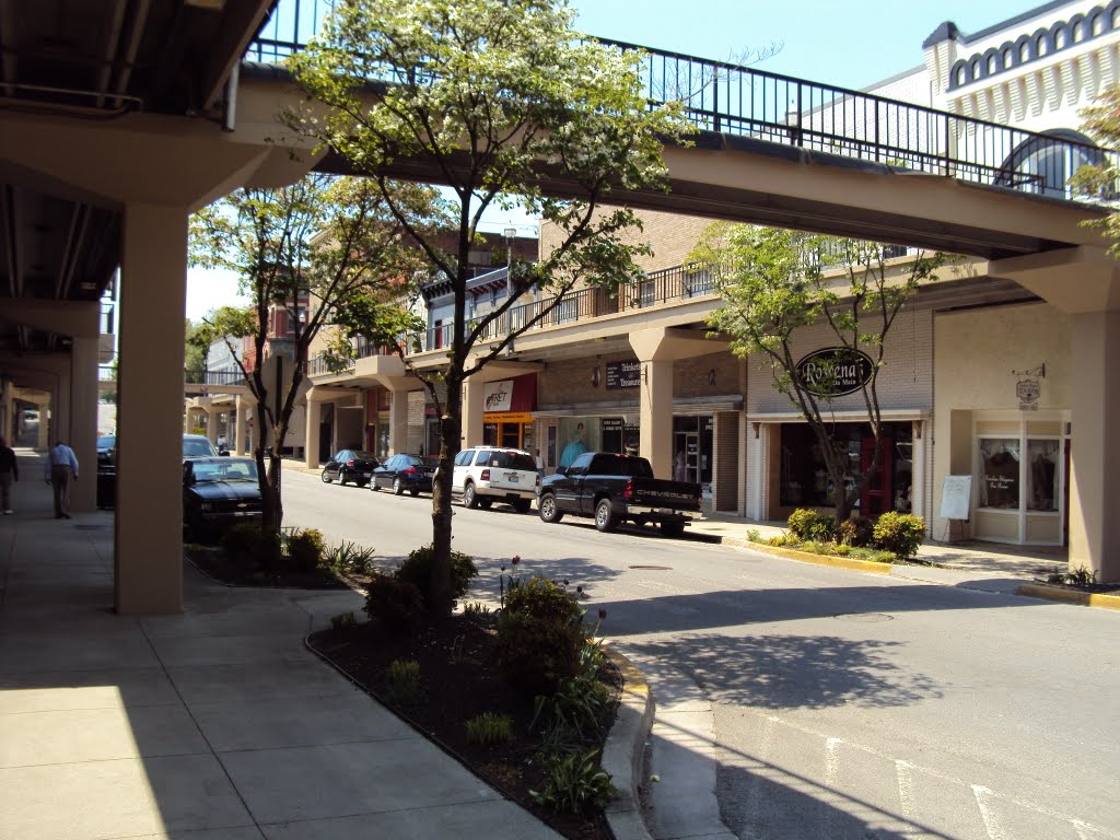W. Main Street, Morristown