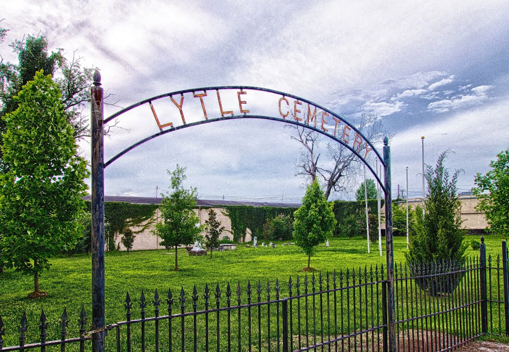 Lytle Cemetery