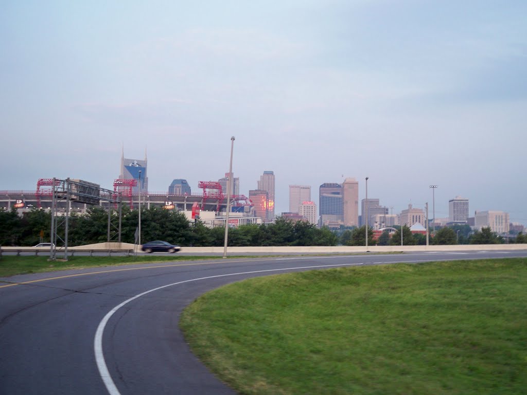 COMING TO NASHVILLE TENNESSEE ,U.S.A