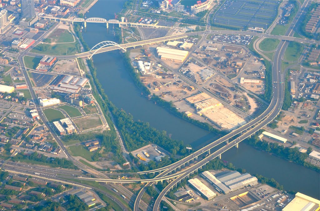 I-24 Bridge, Korean Veterans Bridge and Pedestrian Bridge to Titans Stadium