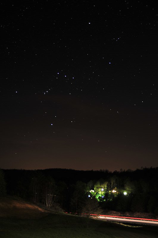 USA - Tellico Plains,TN - Hunts Lodge - Tellico Nights (Orion)