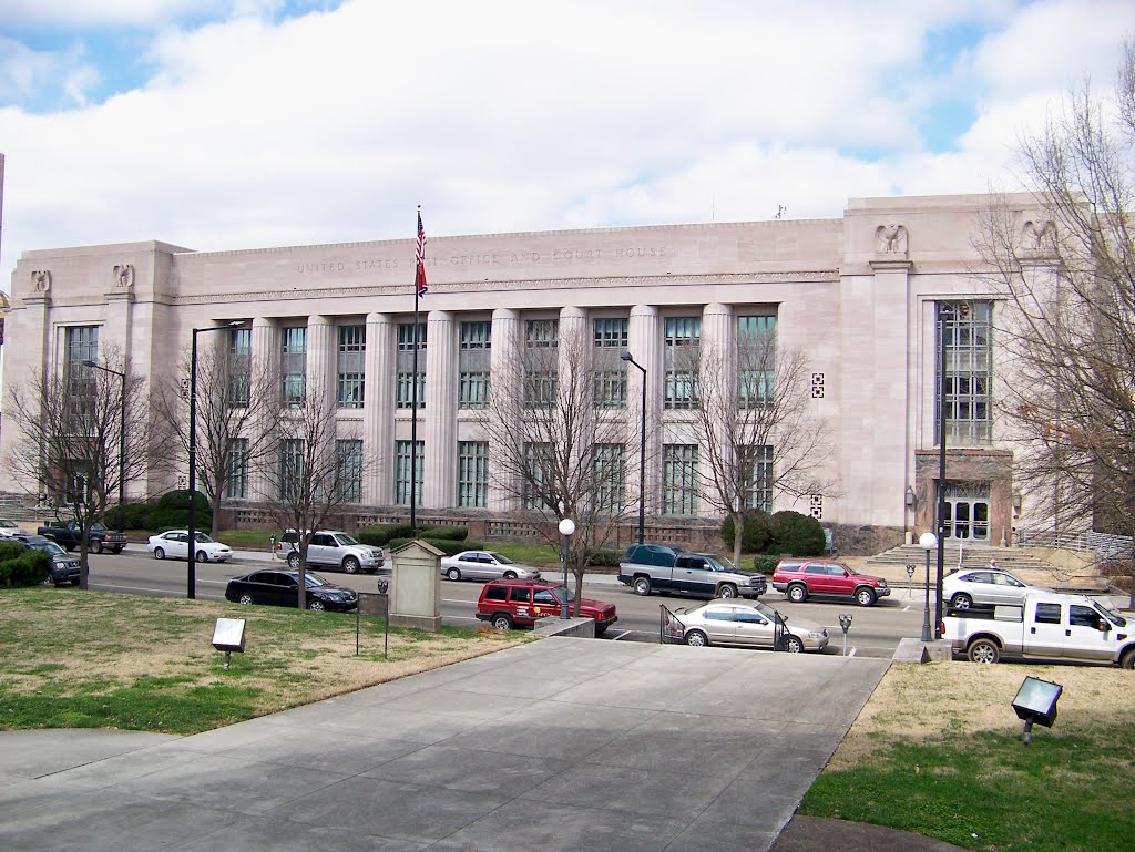Tennessee Supreme Court - Formerly The Knoxville Post Office & U.S. Courthouse - Knoxville, TN