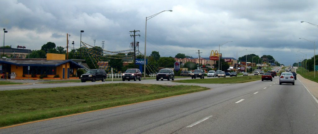 Going towards Knoxville Airport..