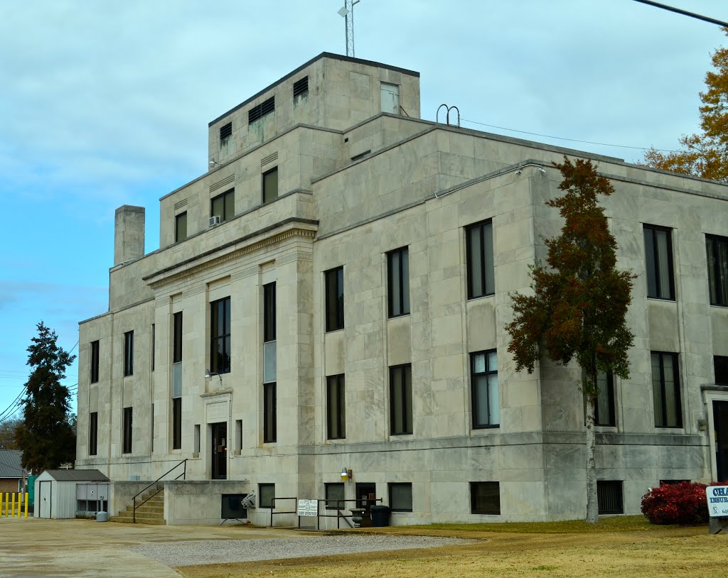 McNairy County Courthouse, Selmer, TN